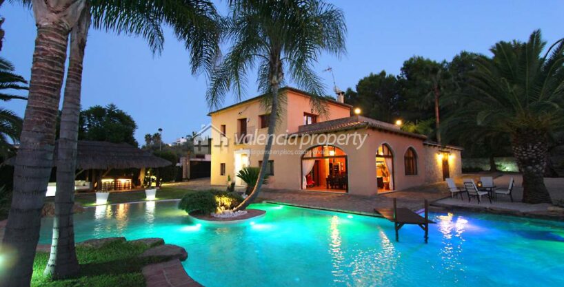 valenciaproperties villa valencia inland xativa alberic